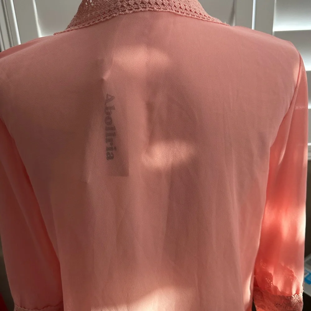 NWT ABOLLRIA Peach Lace Coverup Small - Picture 6 of 13